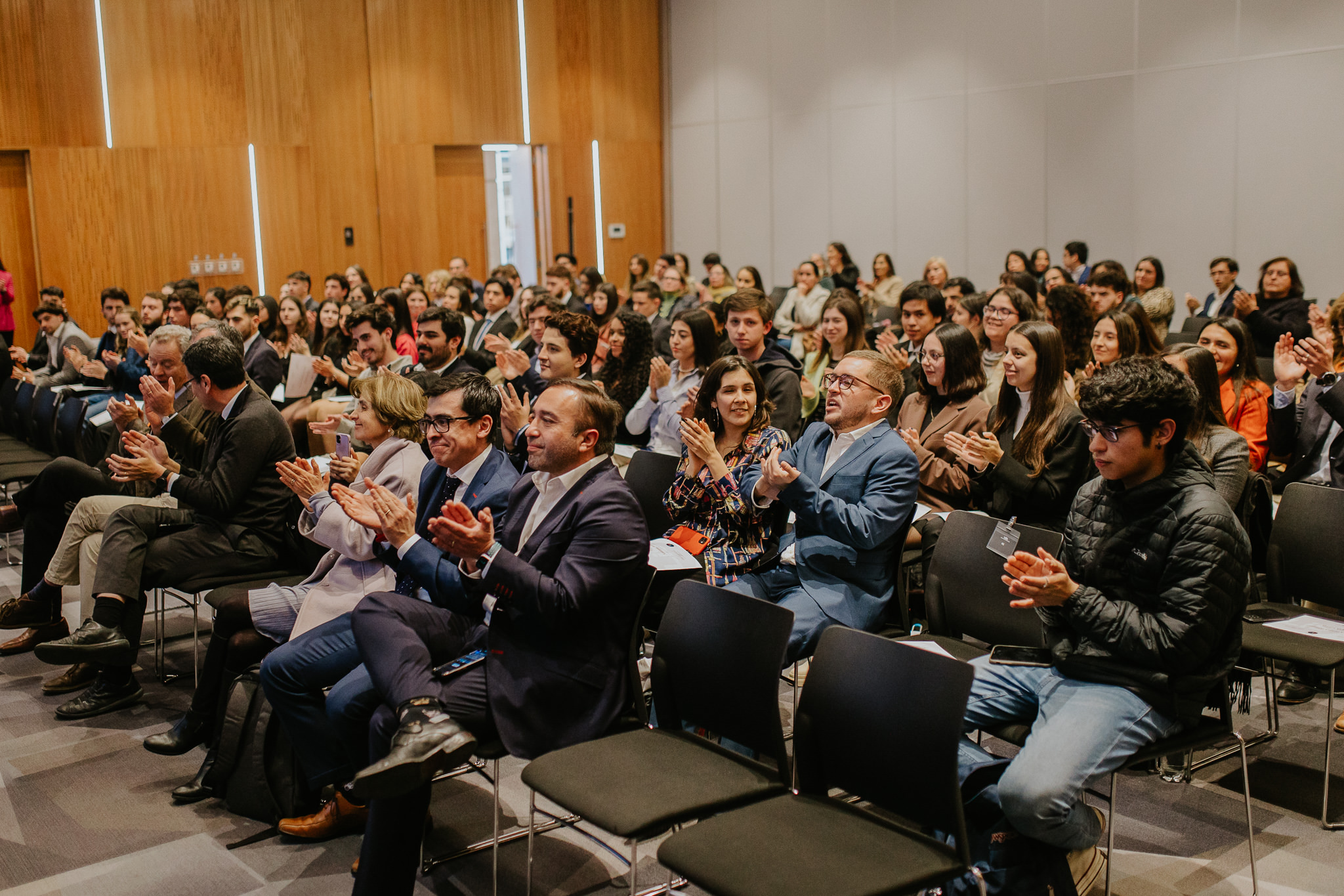 Alumnos Se Graduaron De Nuestros Programas De Liderazgo Vive Udd